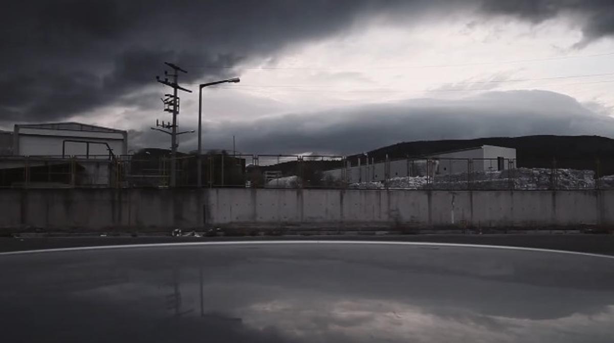 Stare (Kısa Film) - İkarus Medya